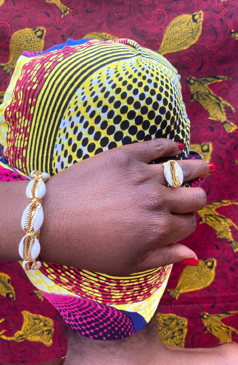 Cowrie shell ring and bracelet set